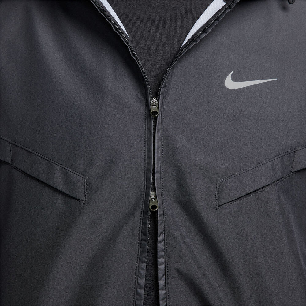 Nike Storm Fit Windrunner